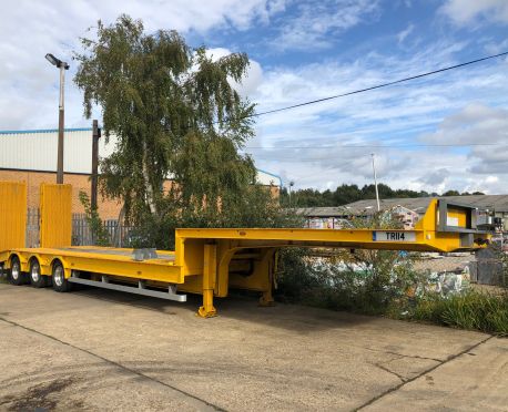 2013 CARTWRIGHT TRIAXLE STEPFRAME LOW LOADER TRAILER (Ref:D800)