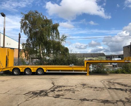 2013 CARTWRIGHT TRIAXLE STEPFRAME LOW LOADER TRAILER (Ref:D800)