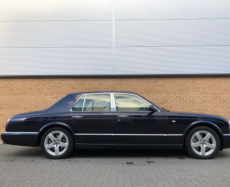 2001 '51' BENTLEY ARNAGE RED LABEL