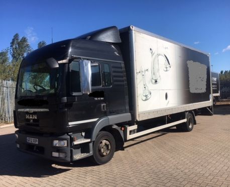 2012 MAN 10.180 HIGH ROOF DOUBLE SLEEPER BOX WITH TAIL LIFT (REF:D809)