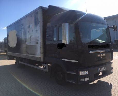 2012 MAN 10.180 HIGH ROOF DOUBLE SLEEPER BOX WITH TAIL LIFT (REF:D809)