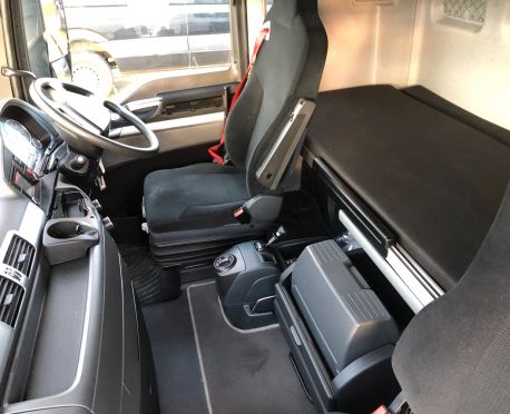 2015 MAN TGX 26.440 EURO 6 6X2 TRACTOR UNIT (REF:D812)