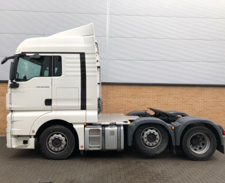 2015 MAN TGX 26.440 6X2 TRACTOR UNIT EURO 6 ADBLUE (Ref:D817)