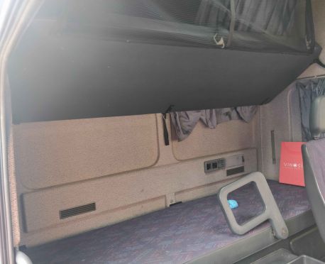 2002 MERCEDES ATEGO SLEEPER 18T BOX MANUAL (REF:D855)