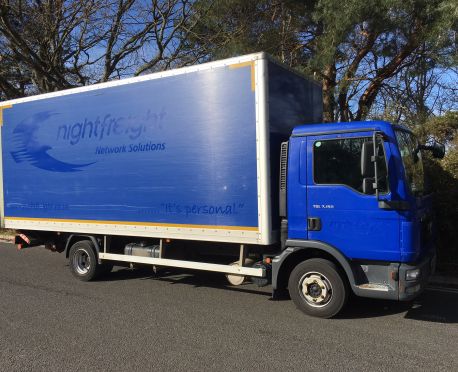 2010 MAN TGL 7.150 7.5t Box with tail lift