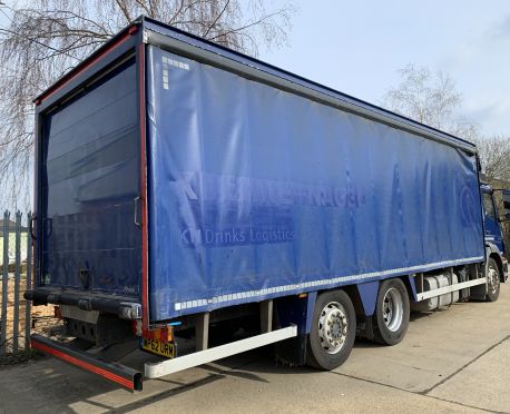 2013 MERCEDES AXOR 2529 6X2 CURTAINSIDER MANUAL GEARBOX