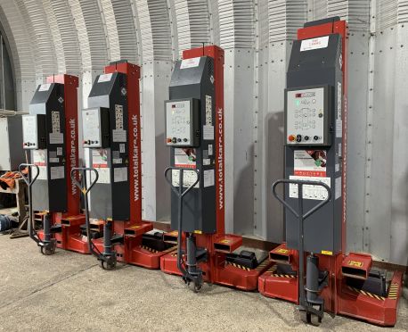 2019 SOMERS TOTALKARE T8DC WIRELESS MOBILE COLUMN LIFTS (REF:D917)