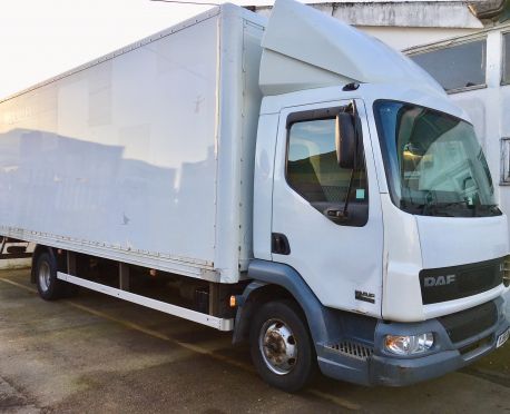 2006 '56' DAF 45.150 LF BOX with Tail Lift