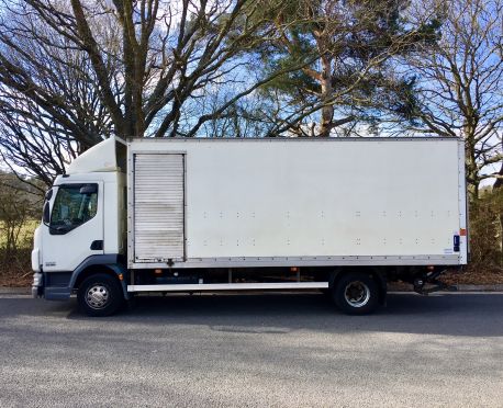 2006 DAF LF 45.180 12 TON BOX