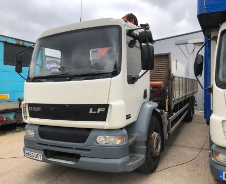 2003 DAF LF55.220 Caged dropside with Palfinger Crane