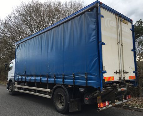 2004 Mercedes 1823 Curtainsider