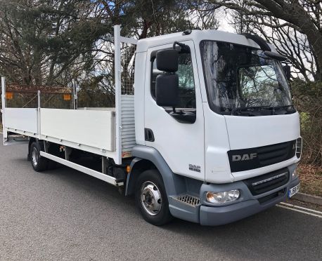 2009 DAF 45.140 Euro 5 Flatbed with tail lift (Ref D786)