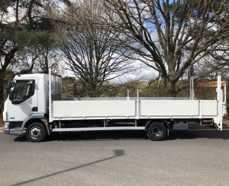 2009 DAF 45.140 Euro 5 Flatbed with tail lift (Ref D786)