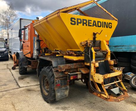 1994 MERCEDES UNIMOG U140L 4x4 Snow plough gritter