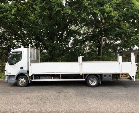 2010 DAF LF45.160 Euro 5 Dropside Flatbed with tail lift (REF:D788)