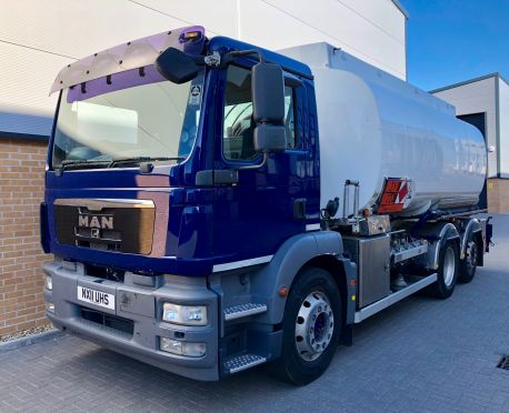 2011 MAN TGM 26.340 6x2 4 COMPARTMENT FUEL TANKER (Ref:D795)